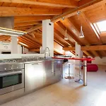 Luxury With Share Pool Laglio