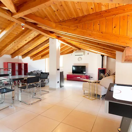 Apartment Luxury With Share Pool