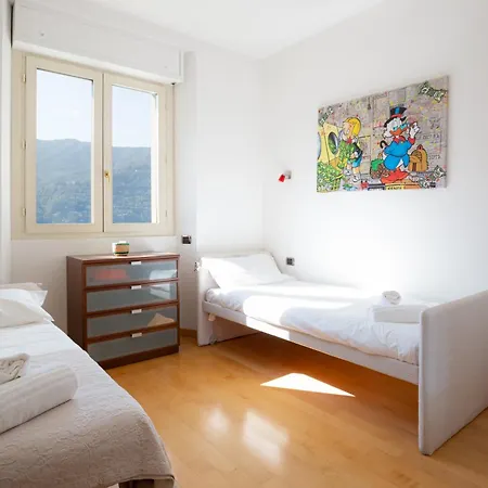 Luxury With Share Pool Appartamento Laglio